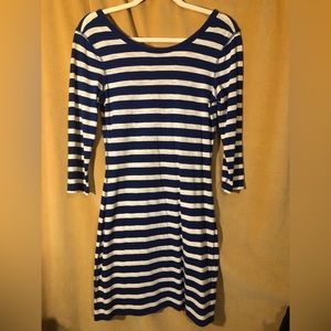 EUC EXPRESS Navy Blue/light grey striped dress. Size M.
